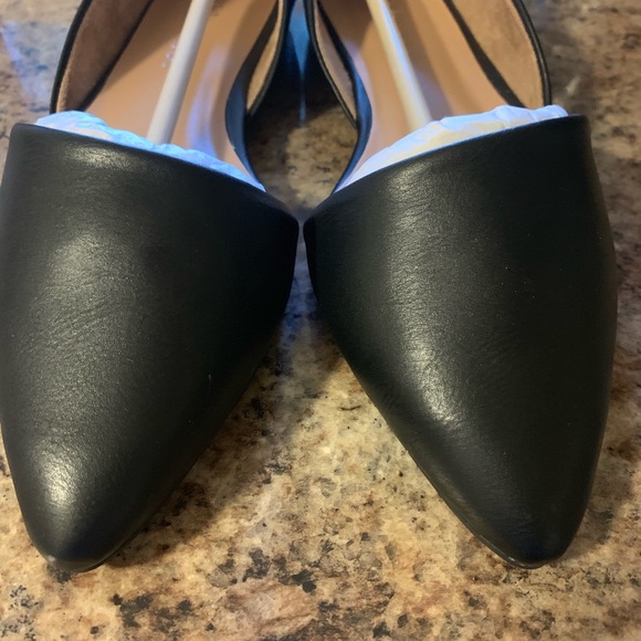 NWT Black pointed flats - Picture 2 of 5